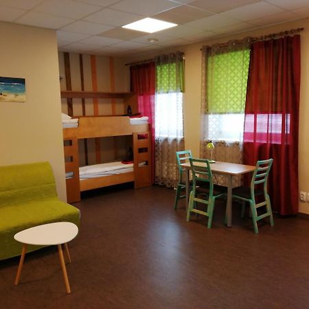 Everest Kivioli Hostel Экстерьер фото