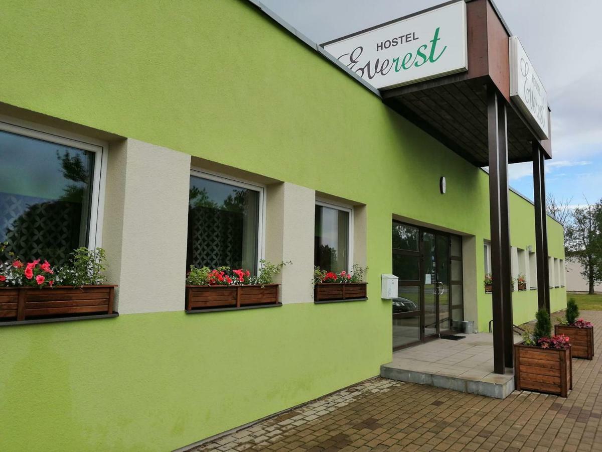 Everest Kivioli Hostel Экстерьер фото
